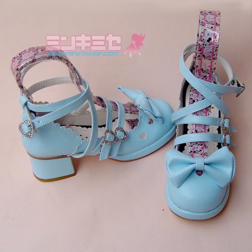 Sweet Heart Strappy Shoes